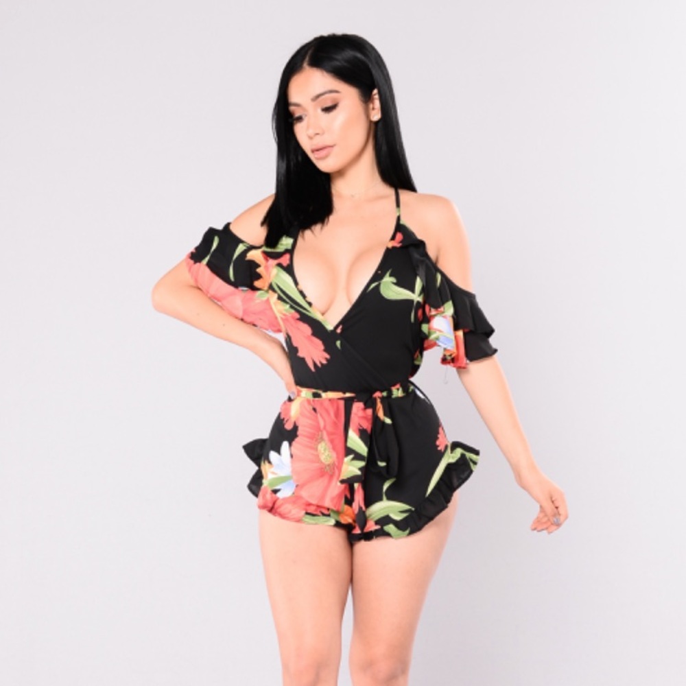 Fashion Nova | Black & Floral Romper